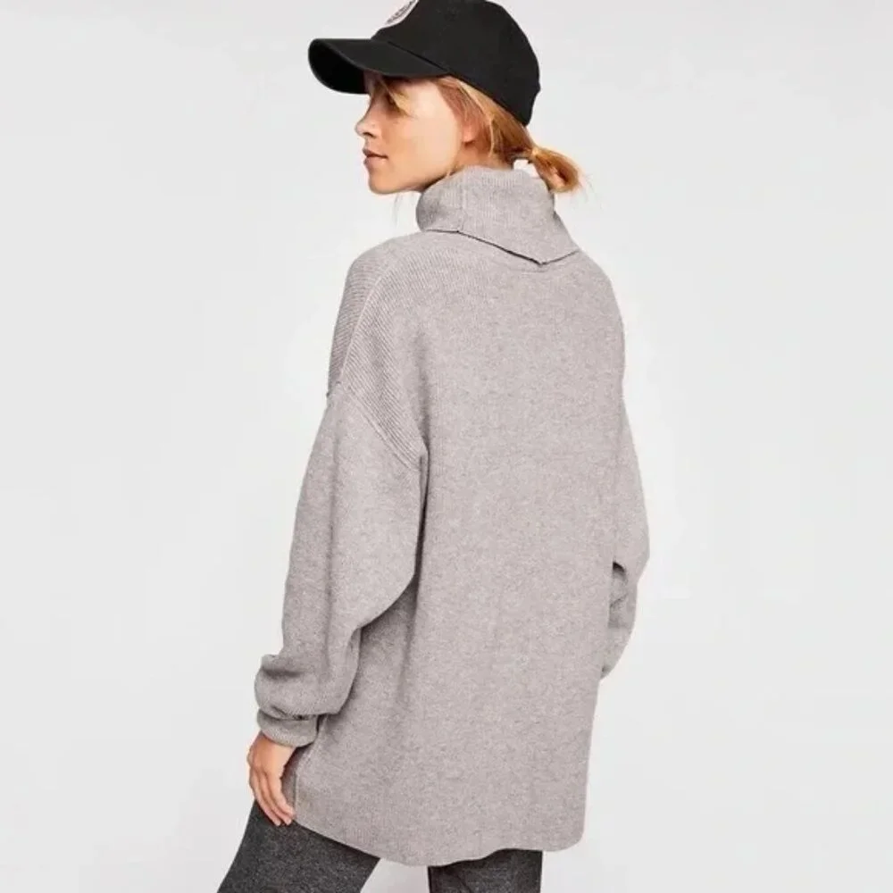Free People - Softly Structured Turtleneck Tunic in Grey, sz Medium